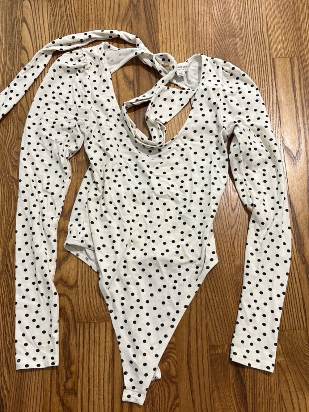 Women’s size 6 White Polka Dot Long-Sleeve One-Piece